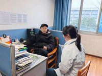 育光寻迹队走进成都十八中，聆听黄映斌老师的育人故事