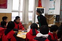 从一间教室，走向我们共同的世界！