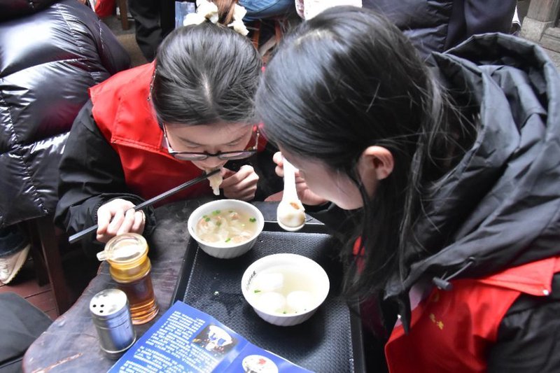 NR8AVjViQ2dBeE1EYzVNVFV3TlRjMEU1SjVhVklJaVRjIQUAcXVuZ3o!