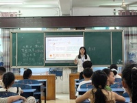 聆听家乡英雄事 点亮少年报国心