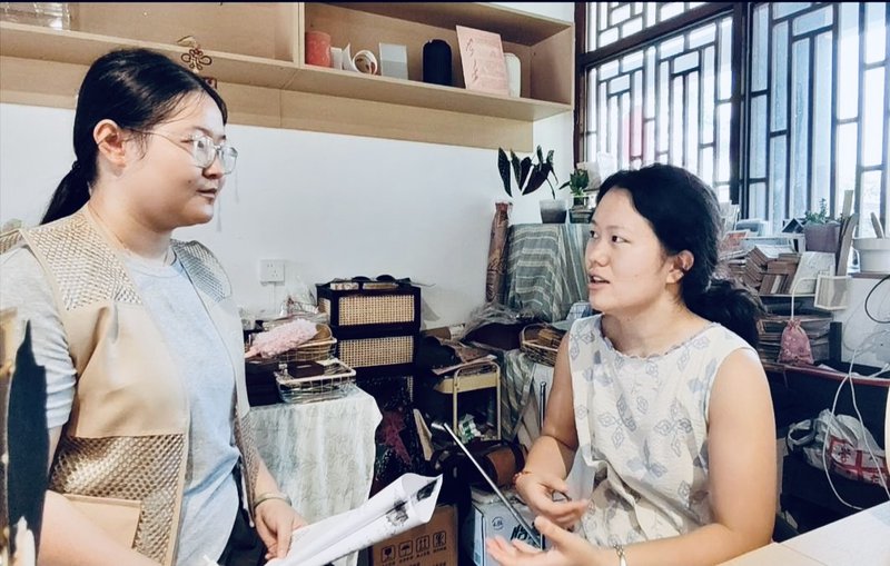 女书店主