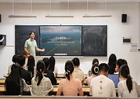 南昌应用技术师范学院教育学院开展“乡育传韵护鄱湖，童心绘就生态梦”科考实践活动